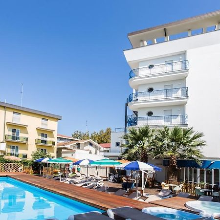 Hotel Lido Europa Риччоне Экстерьер фото
